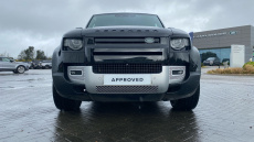 Land Rover Defender 3.0 D250 SE 110 5dr Auto Diesel Estate